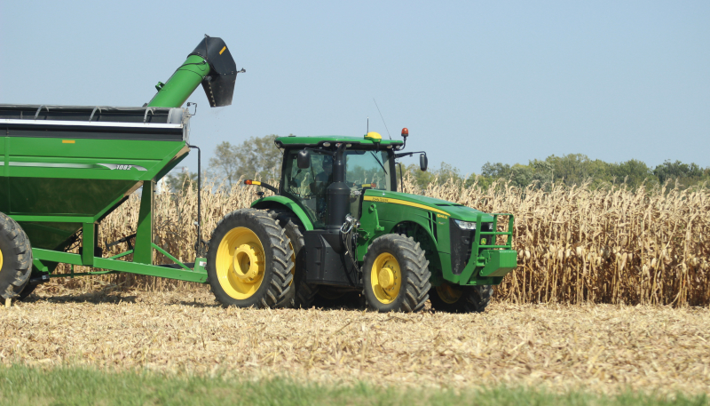 Ride With A Farmer In Hancock County 100 5 WKXA