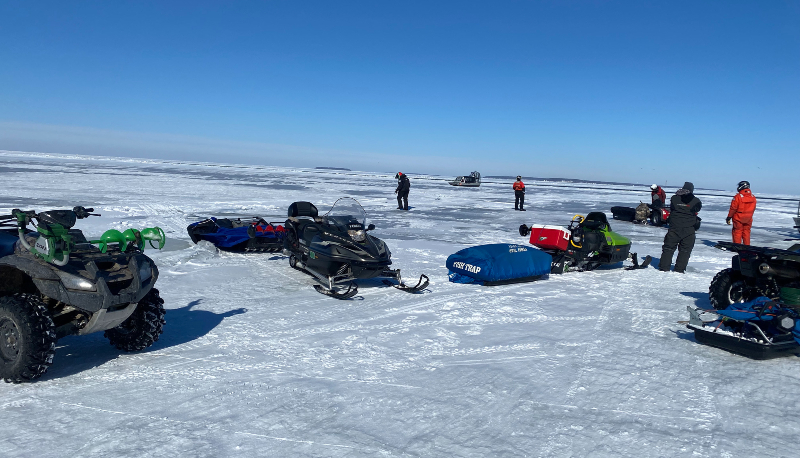 Coast Guard Rescues People Stranded On Ice Floe On Lake Erie - 100.5 WKXA