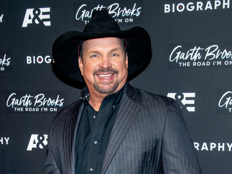 Garth Brooks Reveals Cover of ‘The Anthology Part II’ 100.5