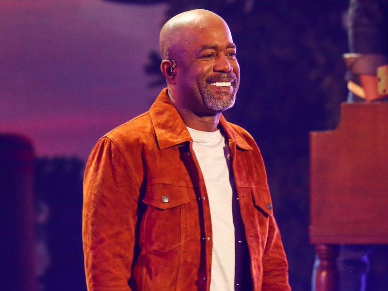 Darius Rucker to perform charity concert at Ohio high school