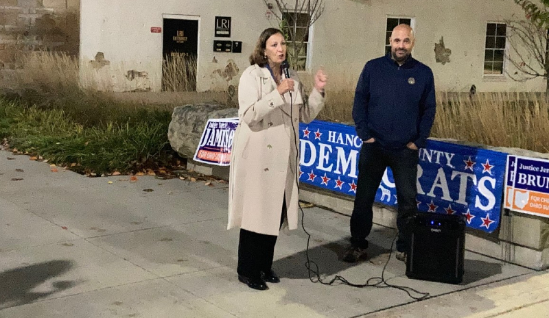 Chief Justice Candidate Jennifer Brunner In Findlay 100 5 WKXA