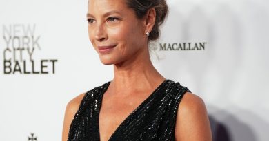 Christy Turlington Says Son’s Basketball Rival Heckled Him With Her Nude Photos