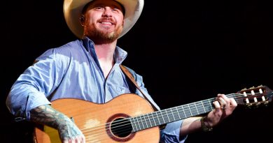 Cody Johnson Throws Out First Pitch For Rangers Game