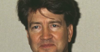 David Lynch, Visionary Director of ‘Twin Peaks’ and ‘Blue Velvet,’ Dies at 78